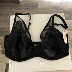 NWT Victoria’s Secret black lace bra